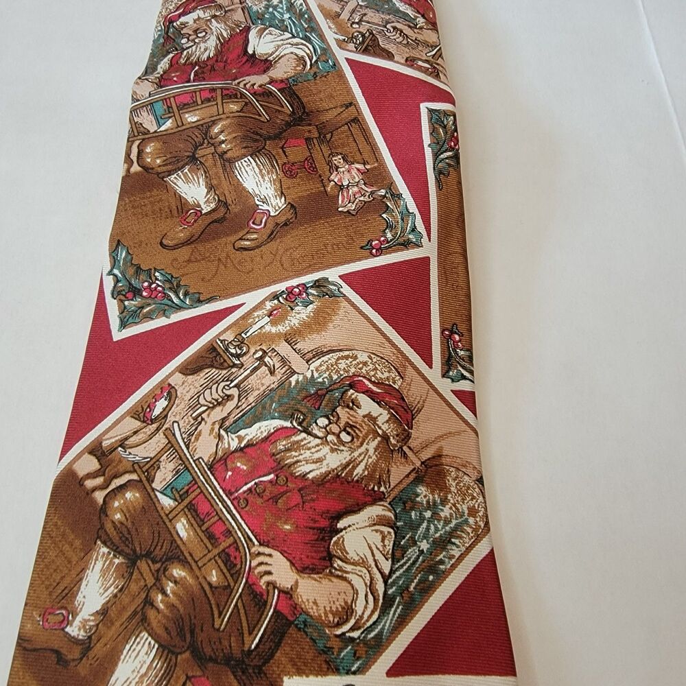 Cambridge Classics Mervyns- Santa's Workshop- 100% Silk